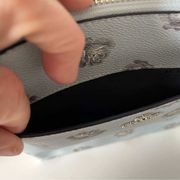 Light Blue With Grey Flowers. - Picture 5 of 5